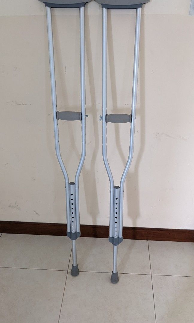 Adult crutches, Health & Nutrition, Medical Supplies & Tools on Carousell