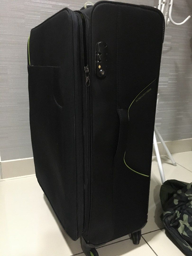 American Tourister 30 Inch Authentic Luggage, Hobbies & Toys, Travel
