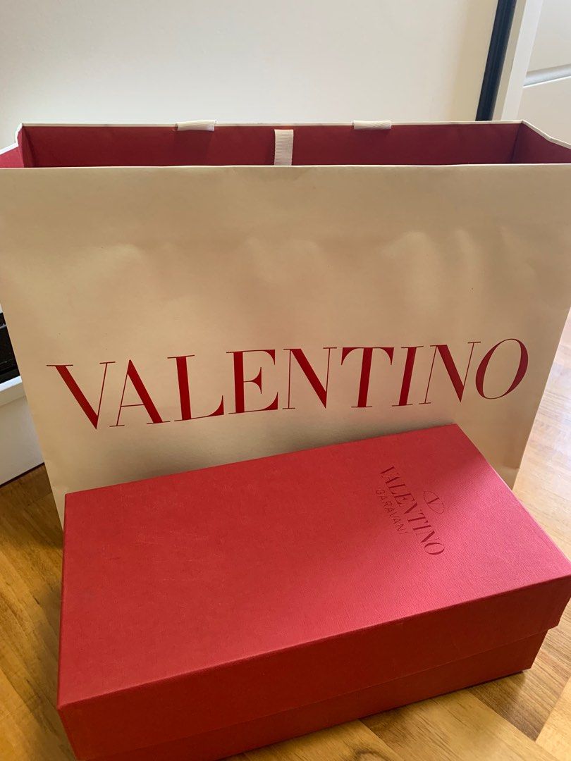 Valentino hotsell bag box