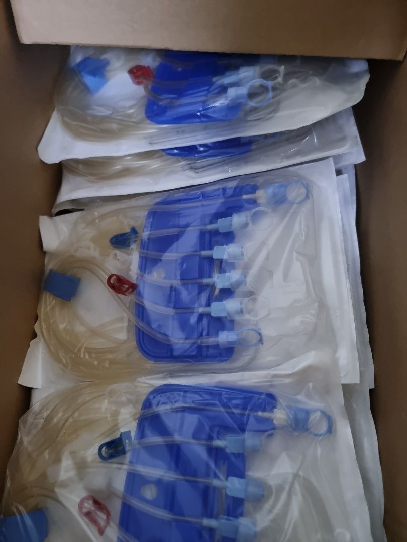 Baxter dialysis, Health & Nutrition, Medical Supplies & Tools on Carousell