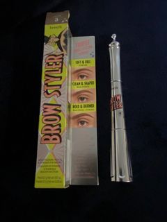 Benefit brow style