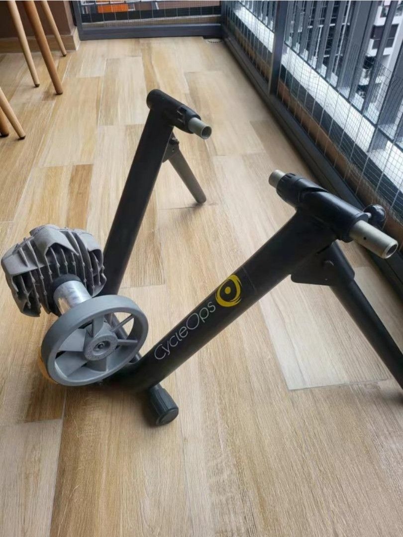 Cycleops fluid 1 trainer clearance
