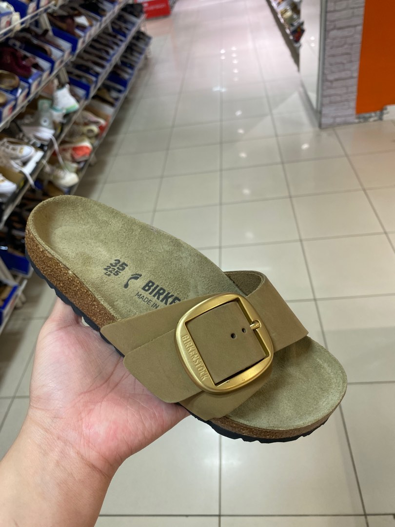 BIRKENSTOCK SANDAL, Fesyen Wanita, Sepatu di Carousell