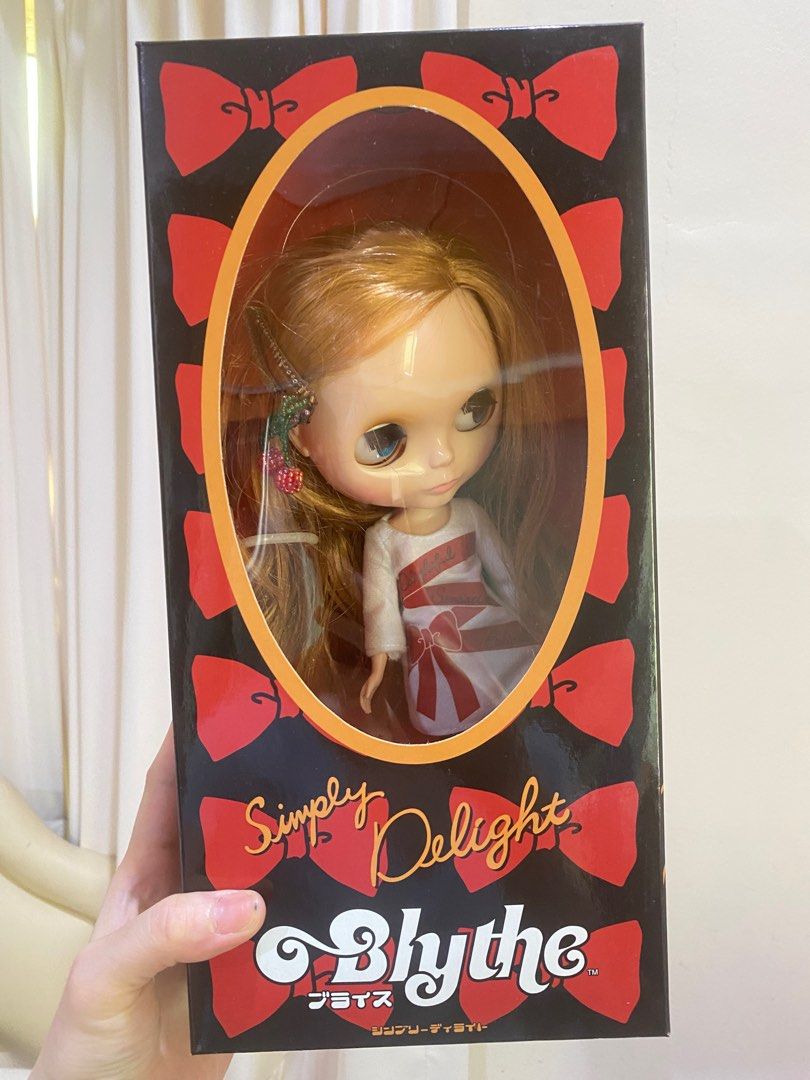 Blythe takara top tomy