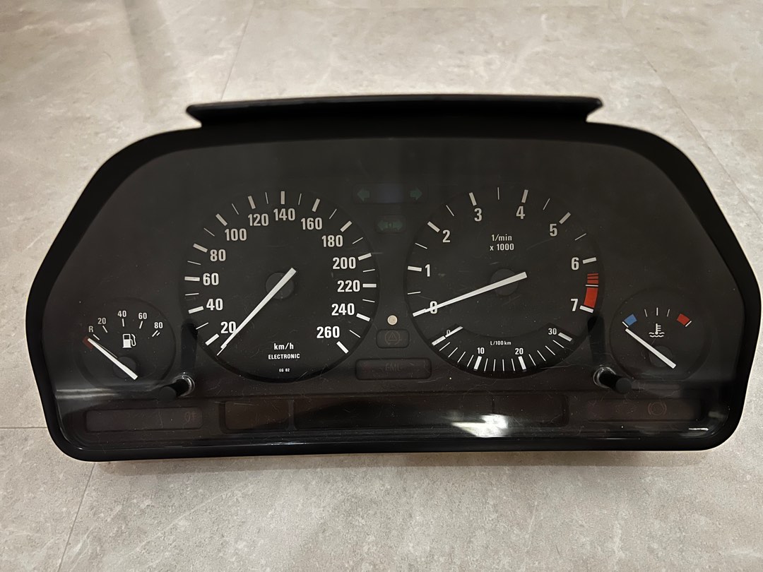 BMW E34 Speedometer, Car Accessories, Electronics & Lights on Carousell