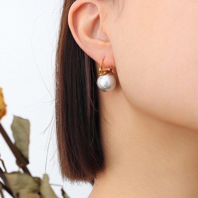 Brand New Vintage Style 16mm Pearl Earrings 18K Gold Plated
