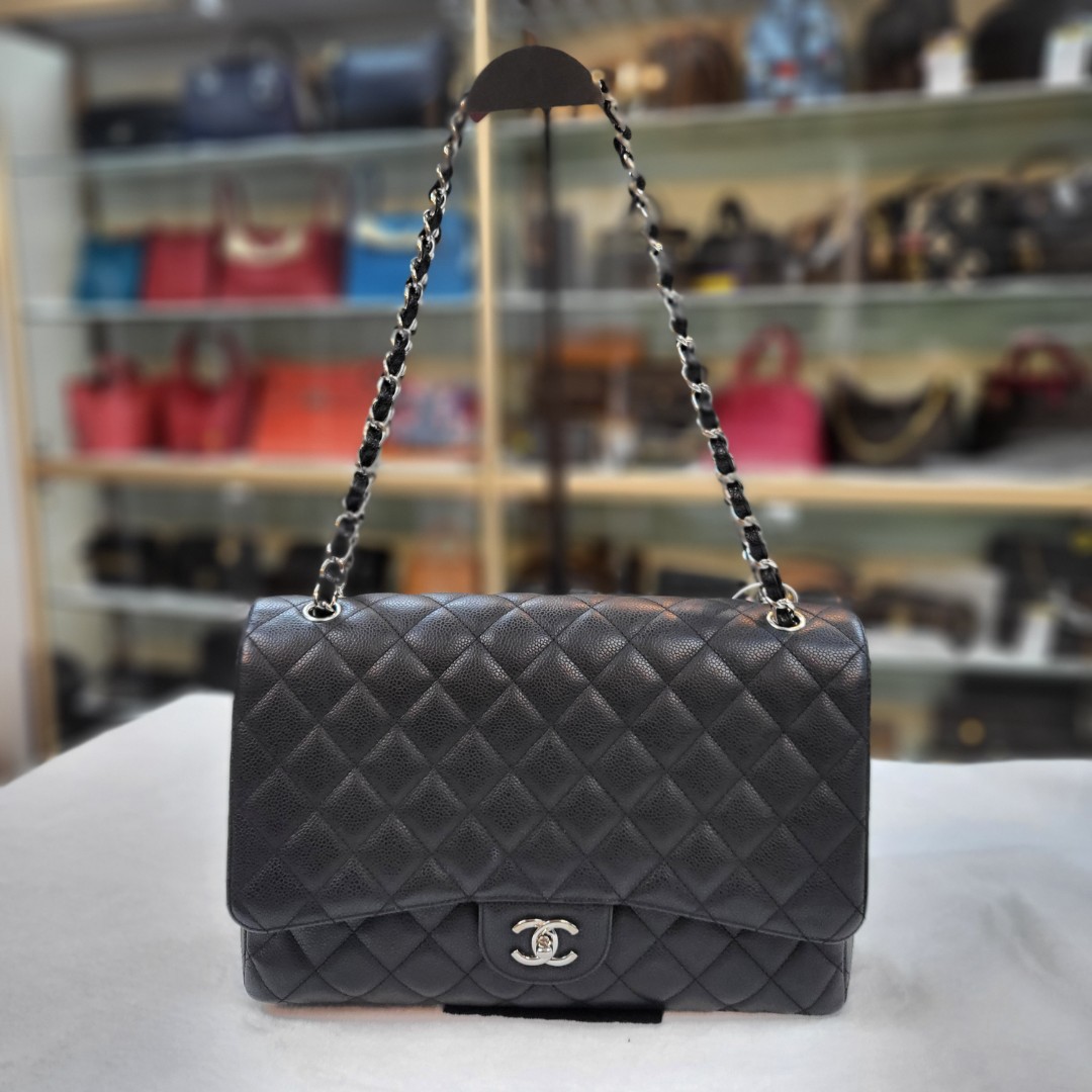 Chanel Jumbo Single Flap, Luxury, Bags & Wallets on Carousell