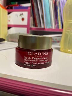 Clarins super restorative night cream