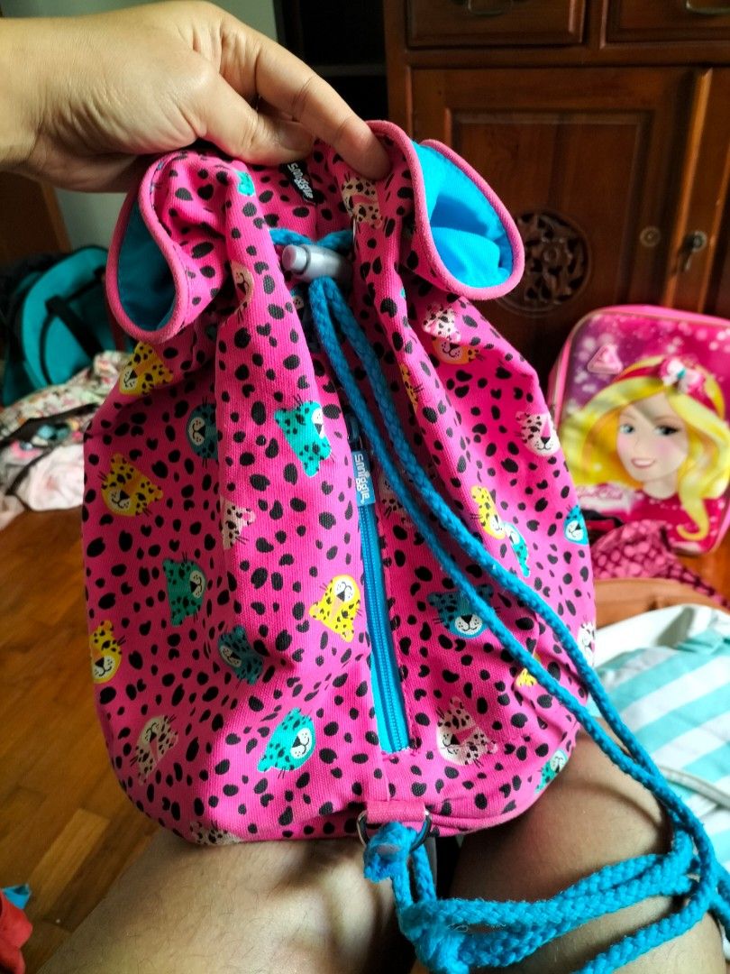 Smiggle drawstring outlet bag