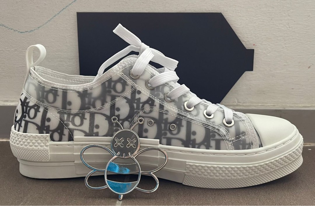 Kaws hot sale dior sneakers
