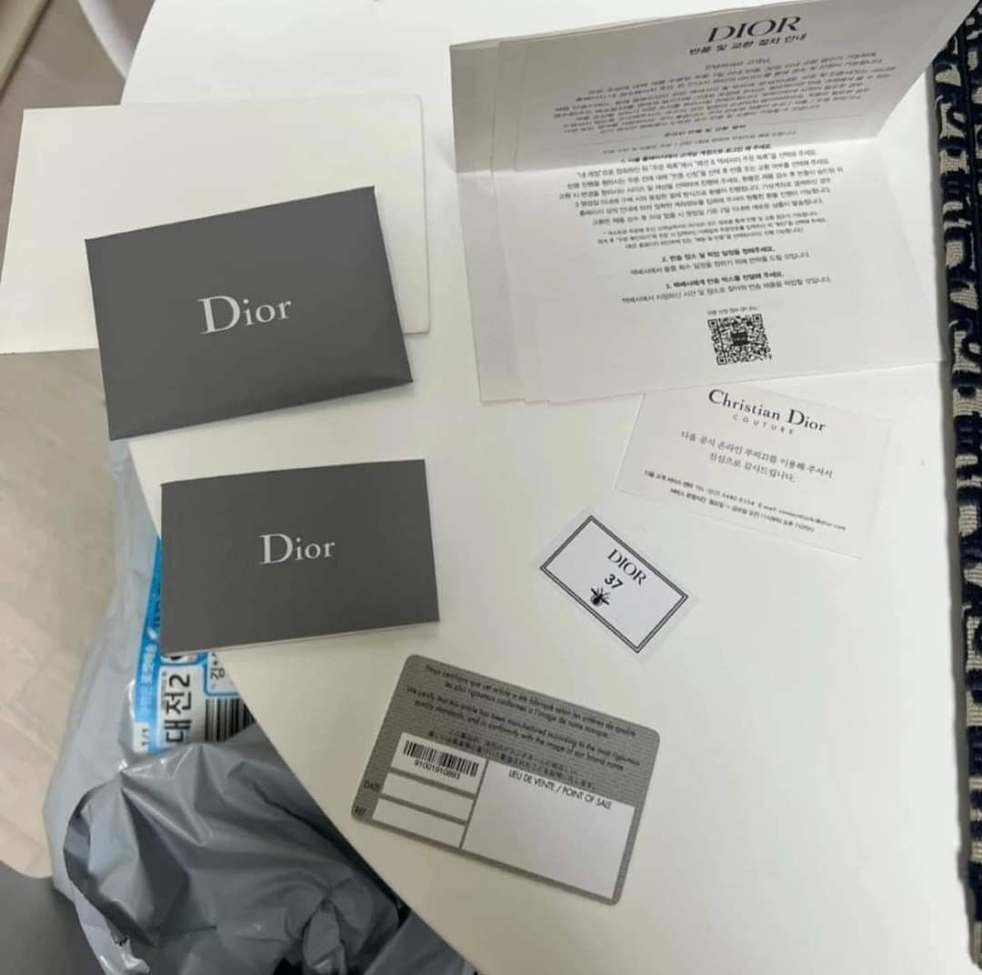 dior.fullset (Category: Luxury Bags & Wallets) located in Butuan. Submitted by jen_pre (Listing ID 1199690630, Image 2). Description: .