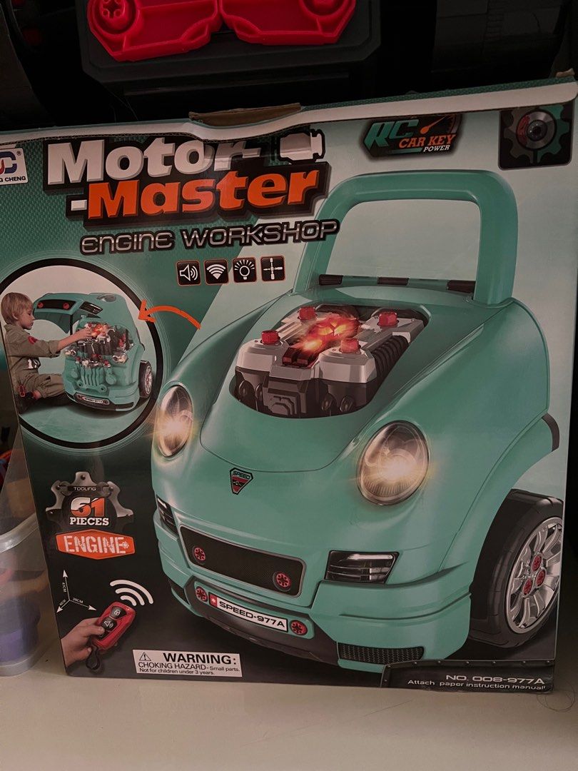Engine Mechanic playset, Hobbies & Toys, Toys & Games on Carousell