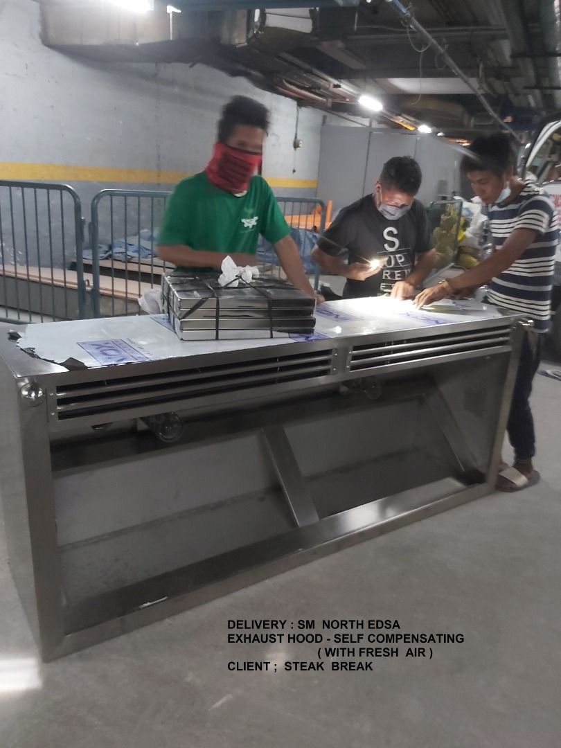 Exhaust Hood SELF COMPENSATING ( with fresh air ), Commercial