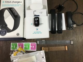 Last Price Fitbit  Charge 4 Set