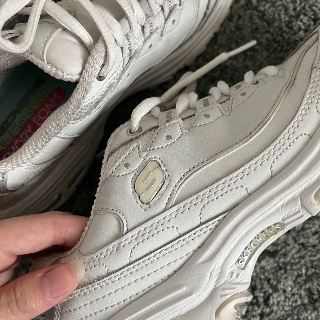 All white sketchers 2025