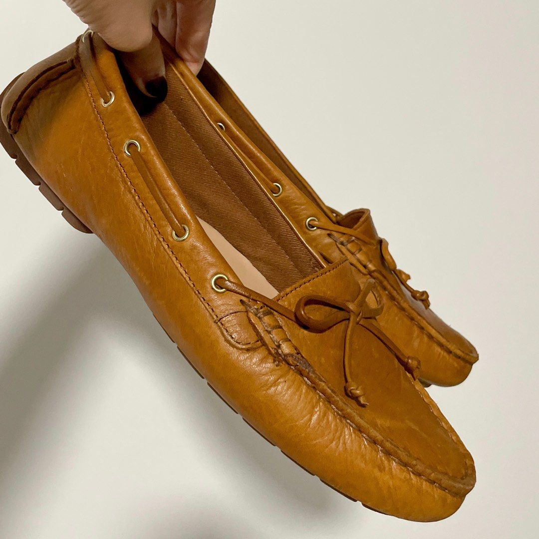 Clarks outlet free shipping