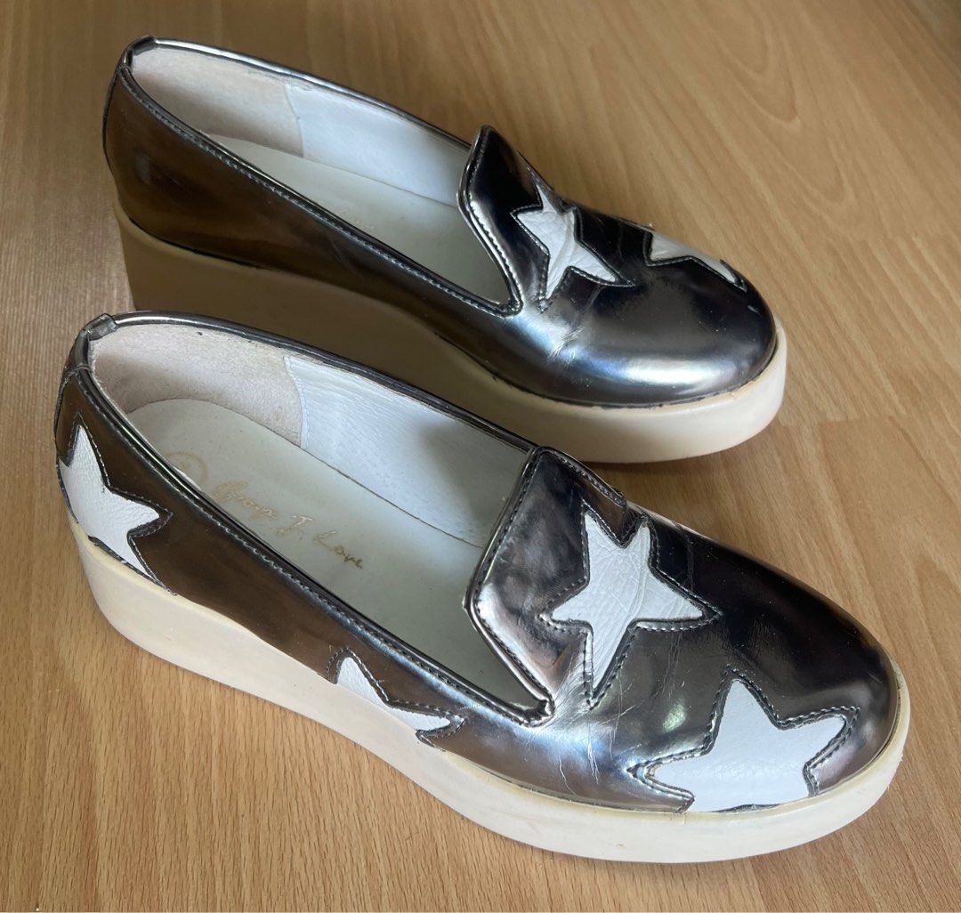 George j love sneakers 2025