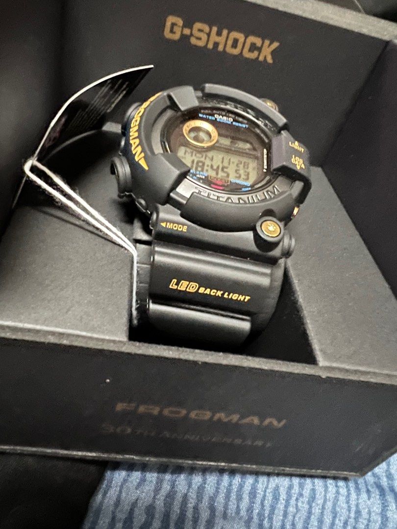 G shock 30th hotsell anniversary black gold