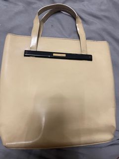 Gucci Vintage Enamel Bag