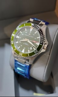 （分類：）位於 。 由 SWATCH 提交（商品編號 1199703756，圖片 1）。簡介： 。