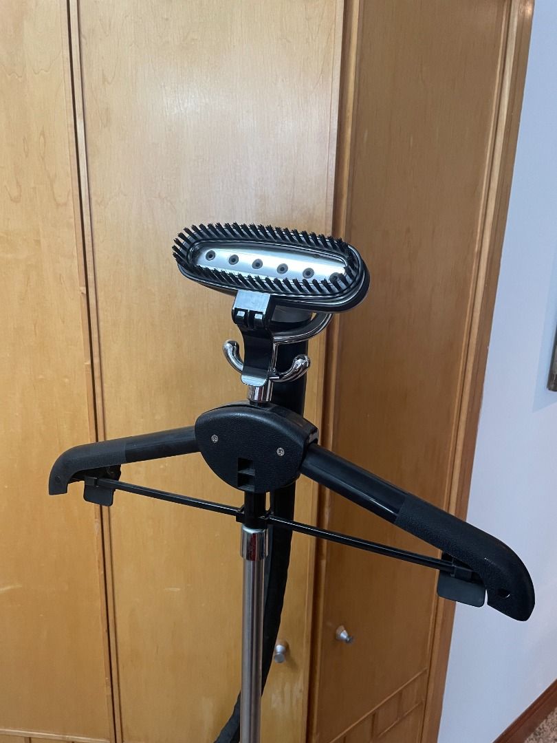 Heavy Duty Home Steamer 2500 Watts, with attachments, TV & Home