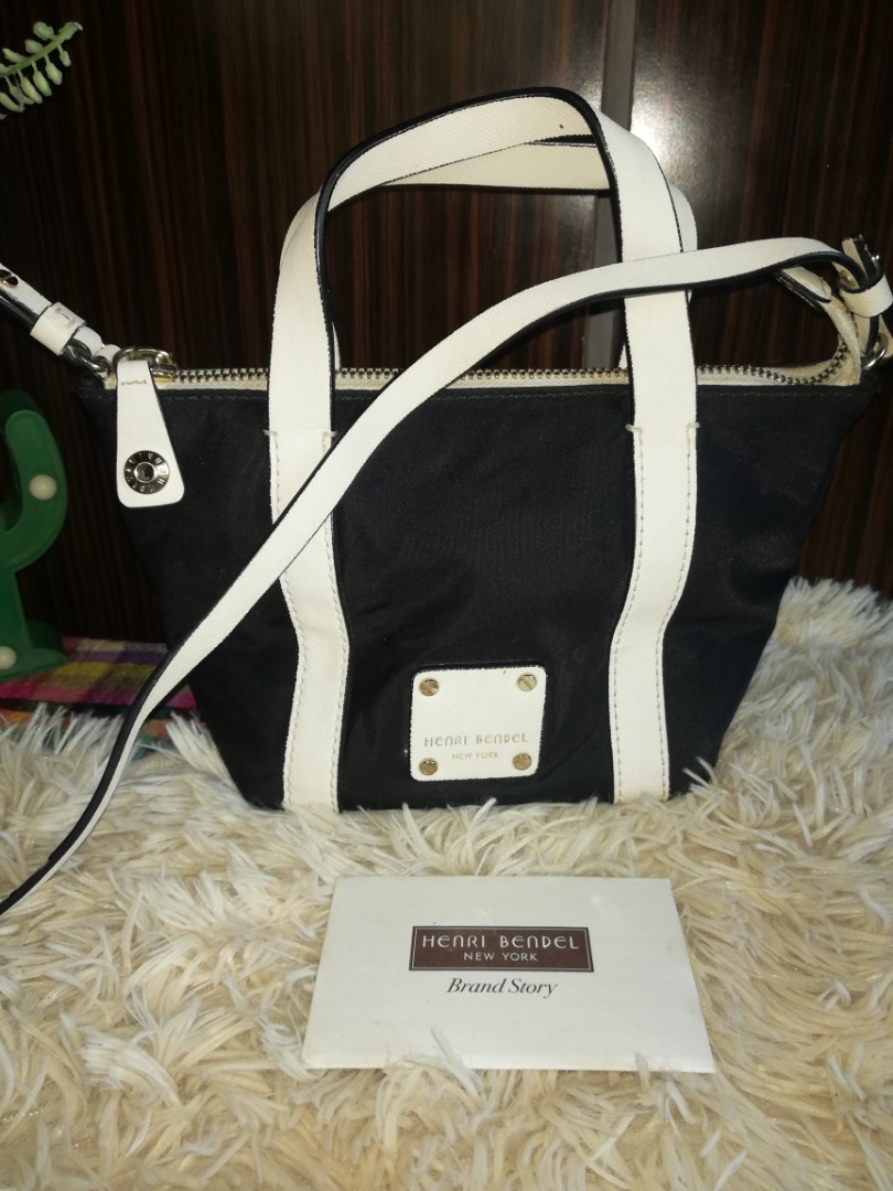 Henri Bendel 2 way small bag Luxury Bags Wallets on Carousell
