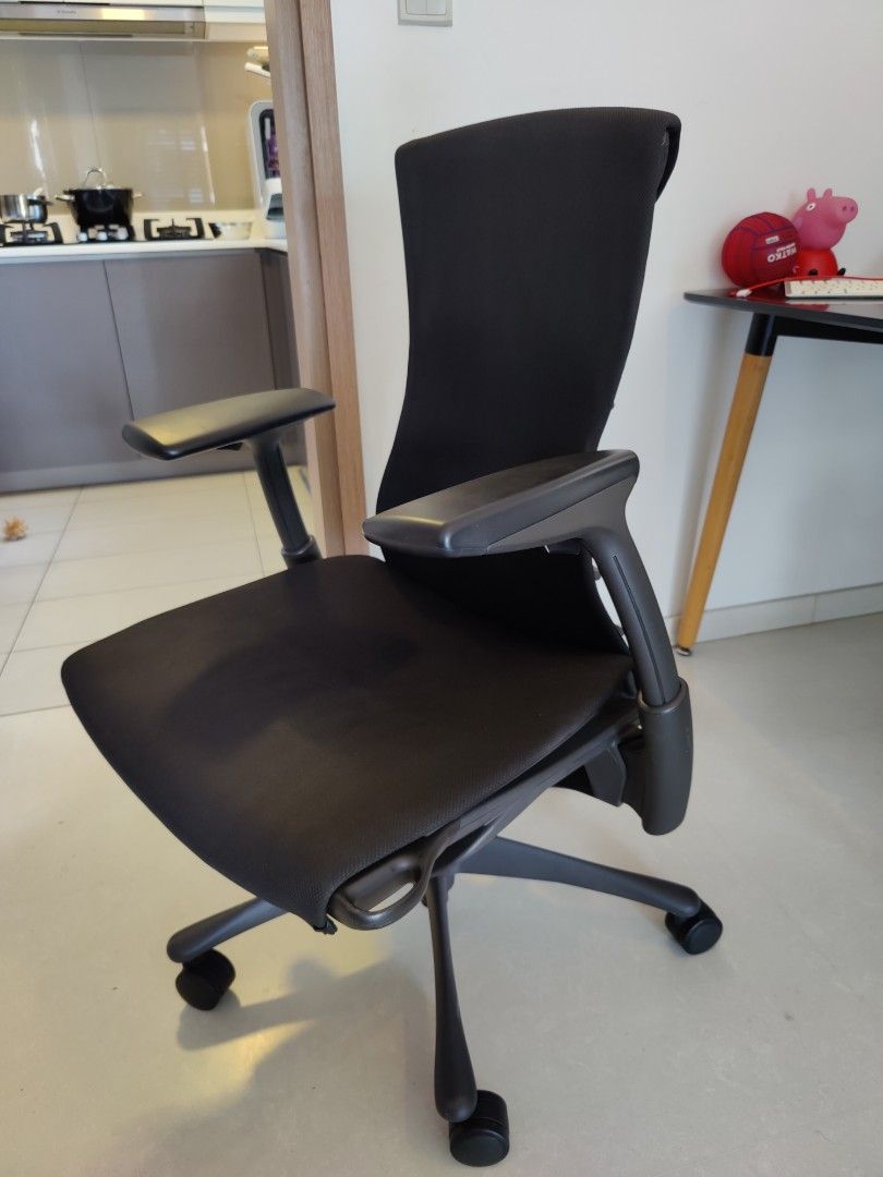 Herman Miller Embody Chair Rhythm Black, Furniture & Home Living