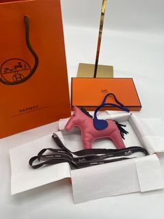 HERMES RODEO MM Size Charm ROSE AZALEE Pink Horse Women's Rare From Japan  USED