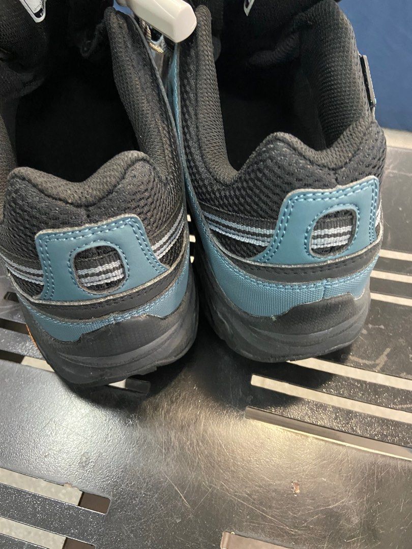 hitec waterproof walking shoes