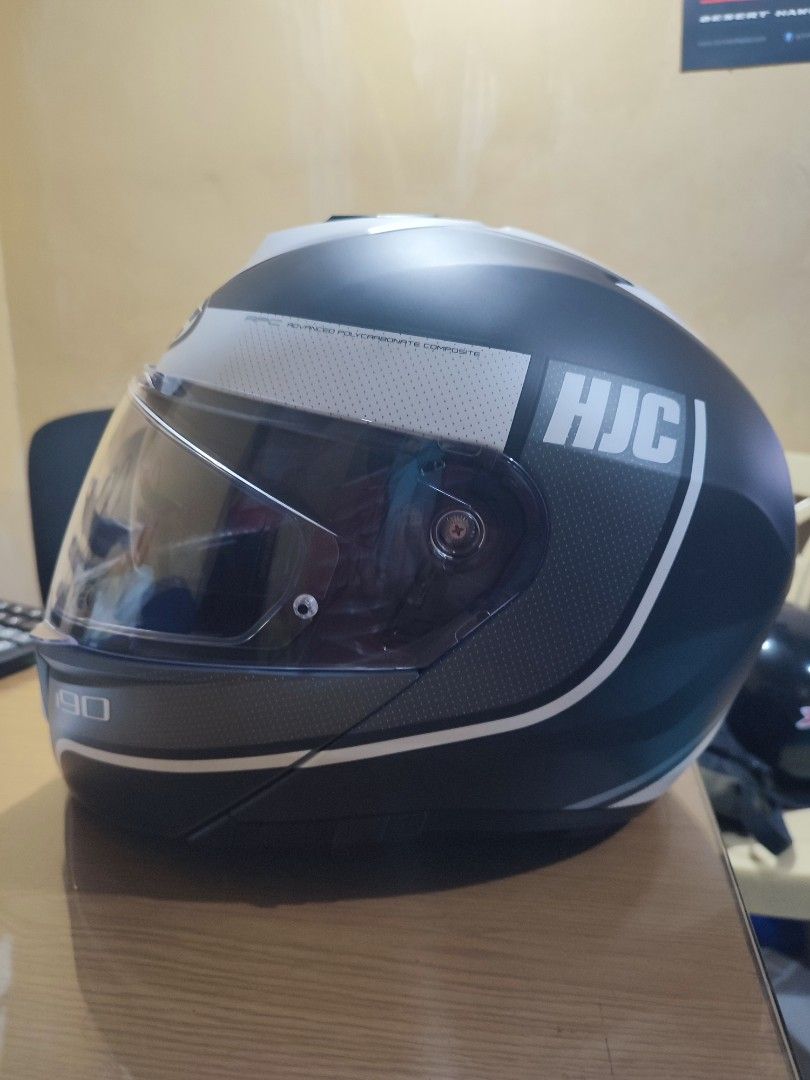 HJC i90 Modular, Motorbikes, Motorbike Parts & Accessories, Helmets and ...