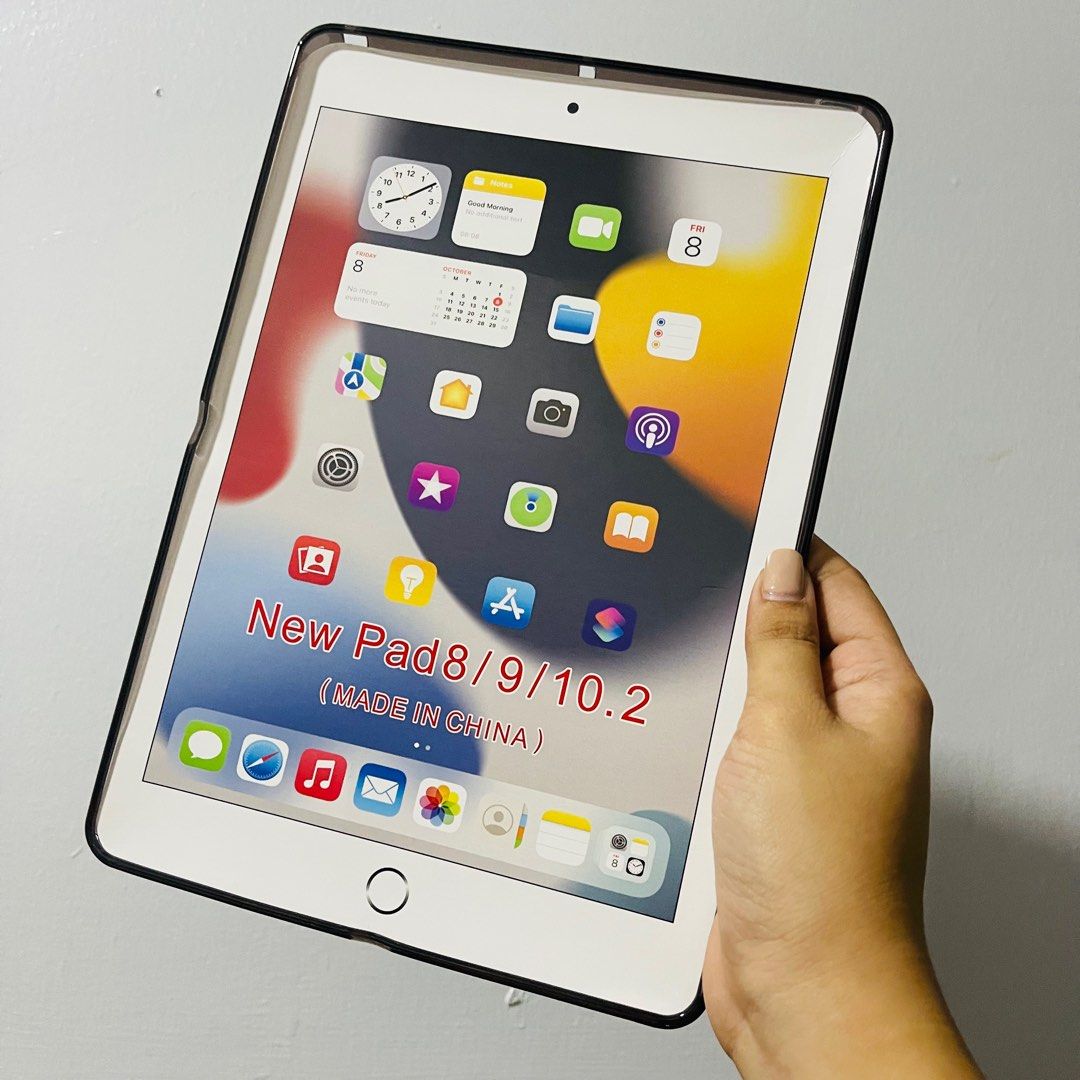 Ipad 10.2 Case (Category: Cases & Sleeves) located in Mandaluyong City. Submitted by co.case (Listing ID 1199637929, Image 2). Description: .