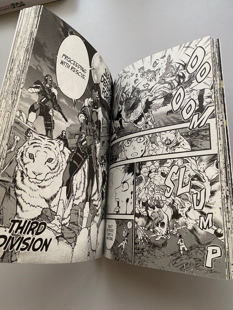 Kaiju No. 8 Manga English, Hobbies & Toys, Books & Magazines, Comics