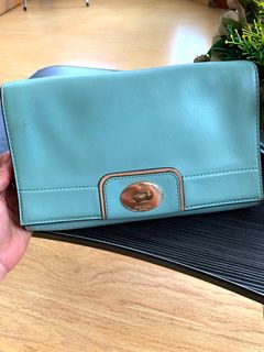 (Kategori: ) berada di . Dikirim oleh windyla (ID iklan 1199627552, Gambar 1). Deskripsi: .