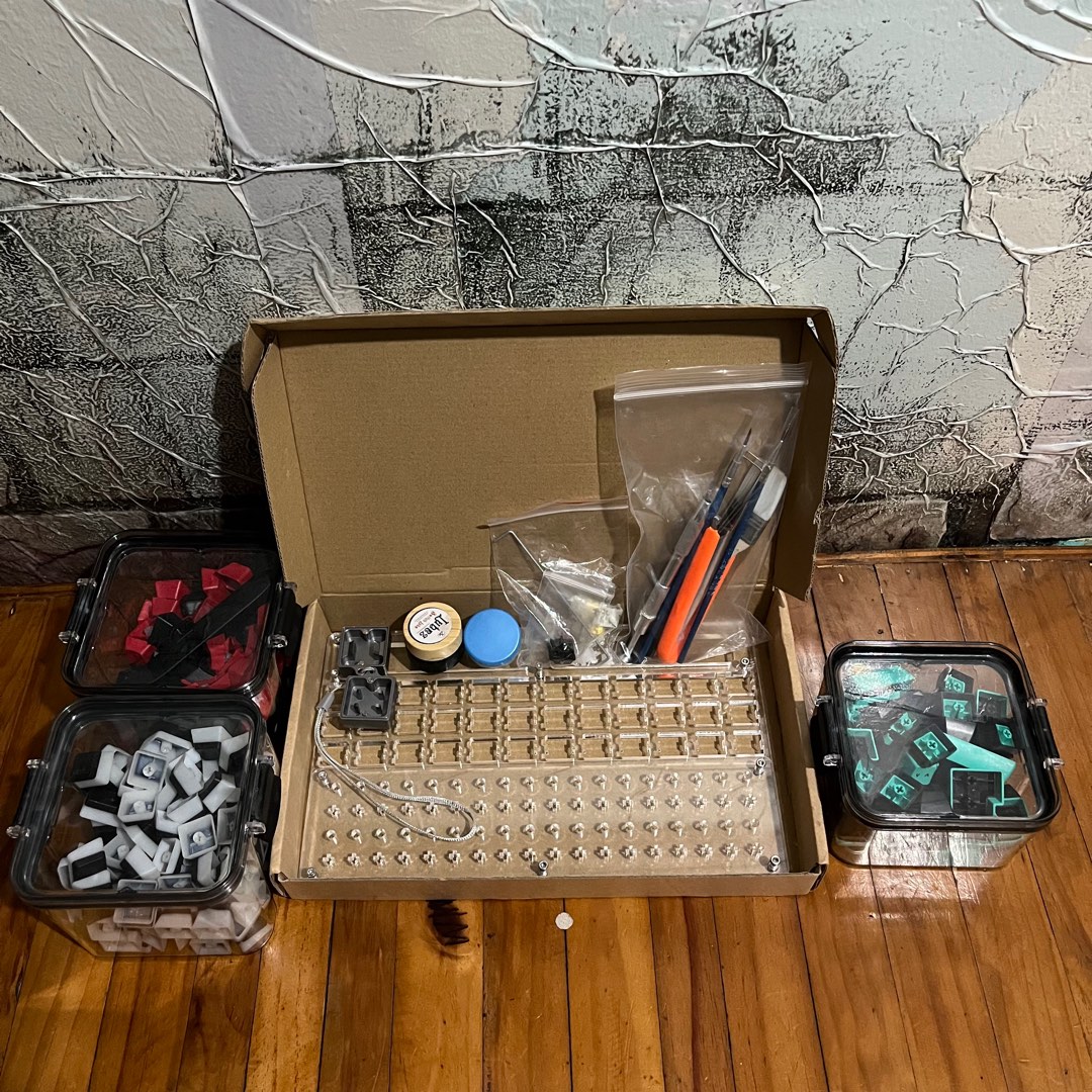 Keyboard modding kit, keycaps, and extras, Computers & Tech, Parts