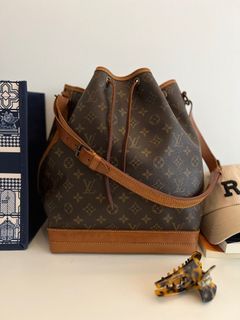 Louis Vuitton - Monogram Mahina Bella Shoulder bag - Catawiki