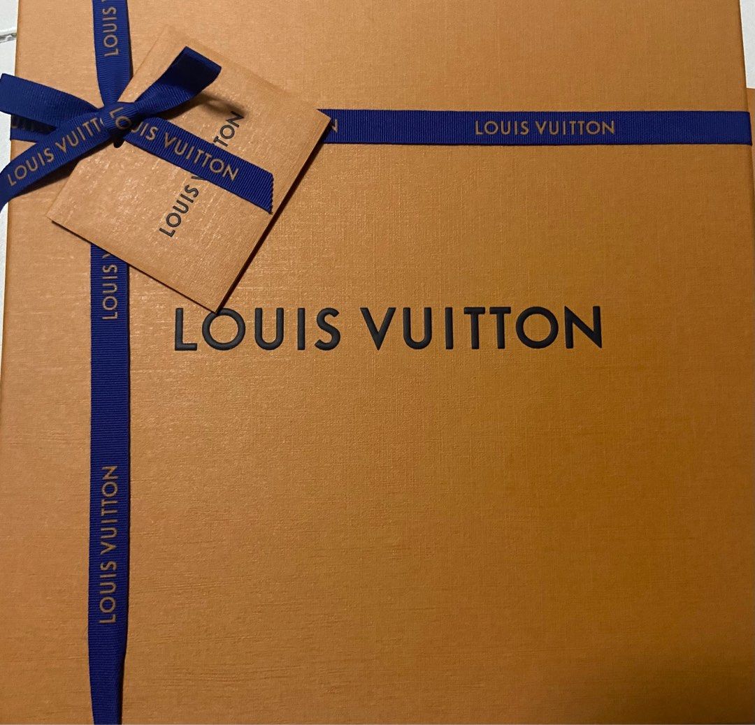 LV original pull out box, Luxury, Accessories on Carousell