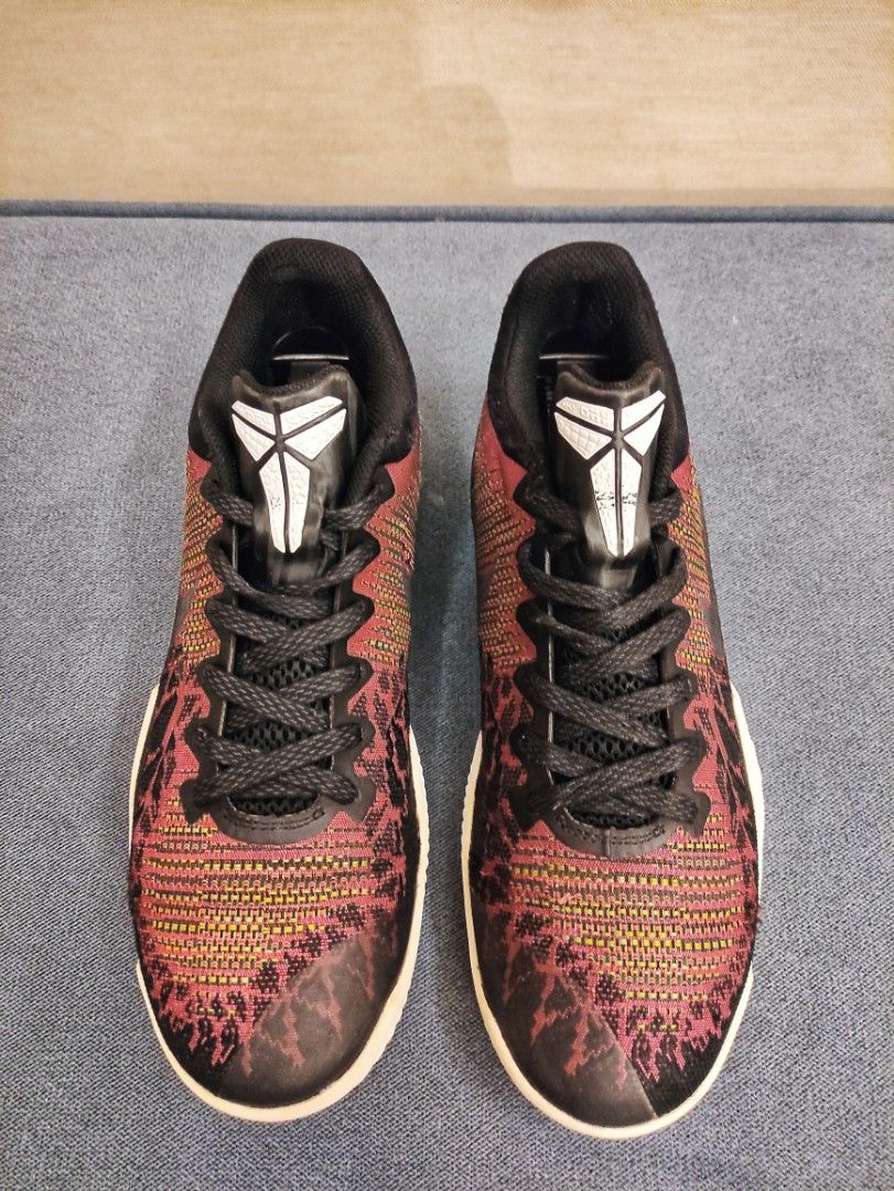 Tenis mamba rage top