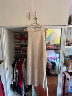 Mango Basics : Beige dress