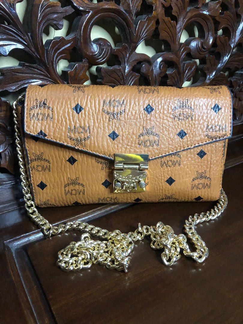 Mcm sling bag 2018 sales
