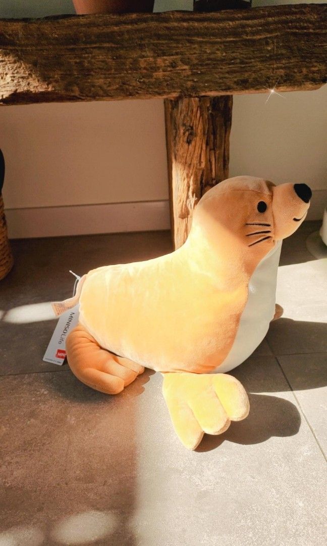 Miniso Yellow Sea Dog Ocean Series 3.0 Plush Toy Soft Fluffy Cartoon Christmas Gift for Girl Boy Kid Children Toddler Infant Newborn Present Idea with