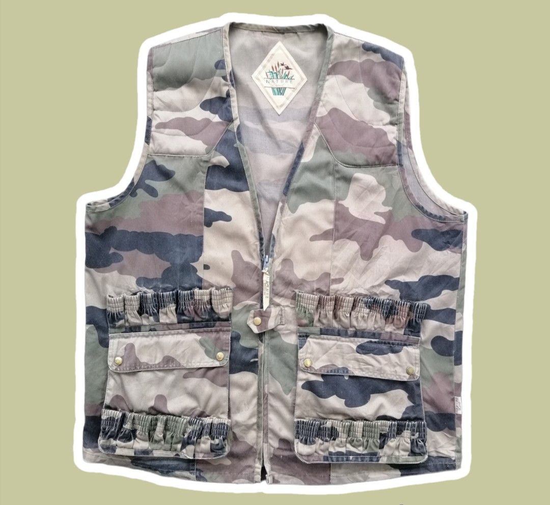 NATURE LAMD CAMO STYLE FISHING VEST JACKET, Men's Fashion, Coats, Jackets  and Outerwear on Carousell