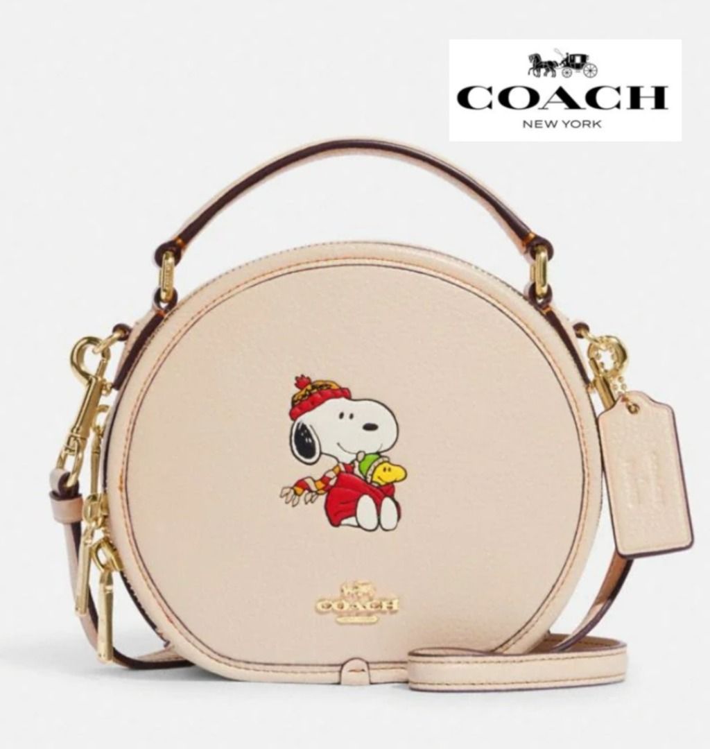 New Coach Original Limited Edition Collection X PEANUTS CANTEEN CROSSBODY WITH SNOOPY CUDDLE MOTIF Crossbody Sling Top Handle Bag For Women Come With