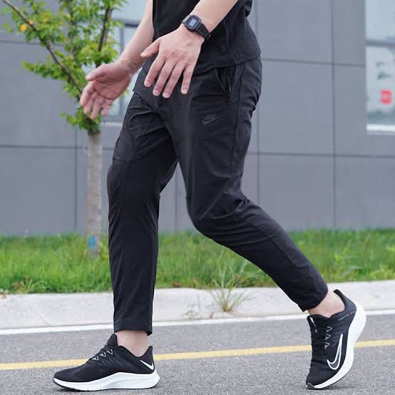 Nike nsw woven pant hotsell