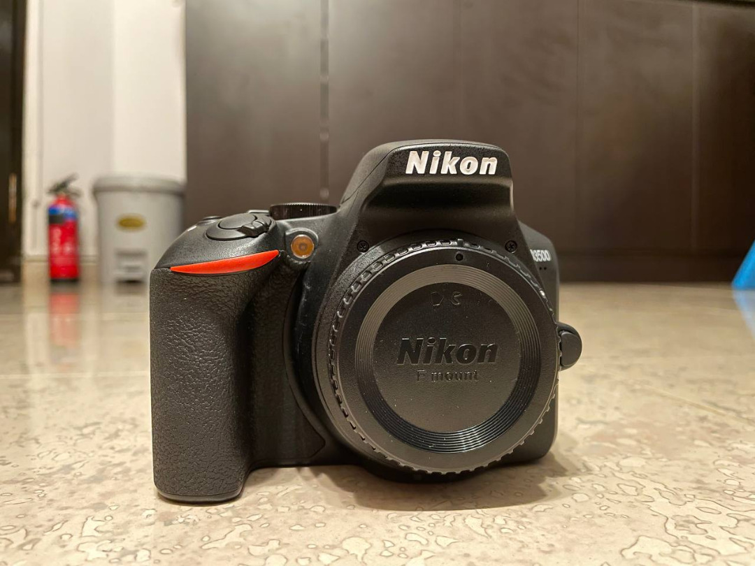 Nikon D3500 + accessories, Photography, Cameras on Carousell