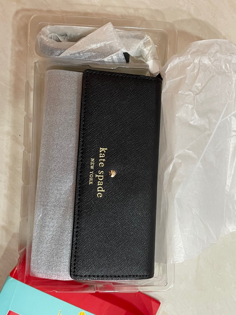 Original Kate Spade Wristlet iPhone 6/6s, Women's Fashion, Bags & Wallets,  Purses & Pouches on Carousell