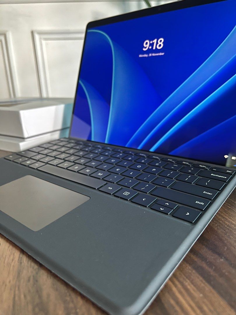 Original Microsoft Surface Pro X Type Cover / Keyboard, Computers