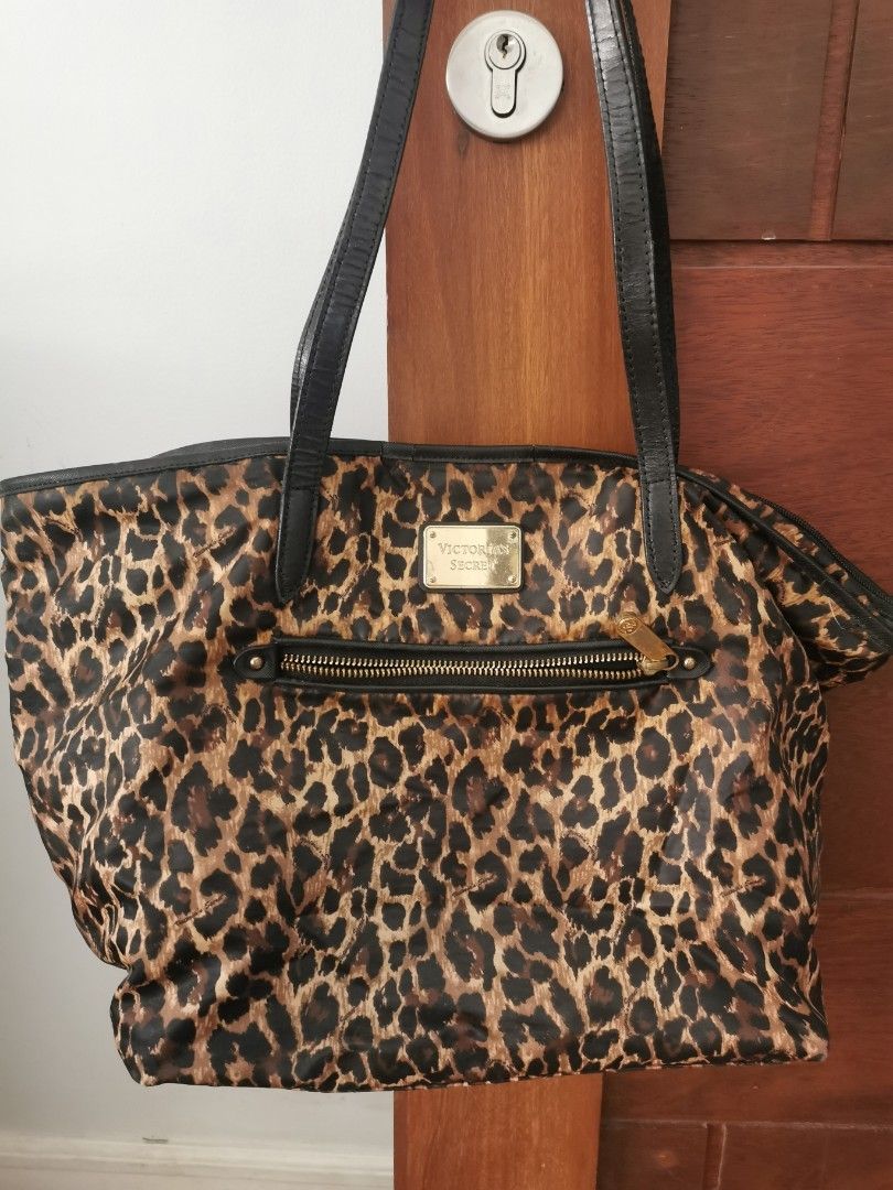 Victoria's Secref Golden Tote Bag Leopard Interior 12x15x7”