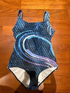 Padded swimsuit
