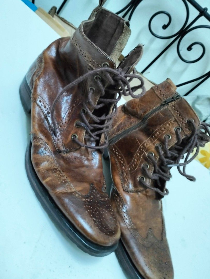 Aston outlet gray boots