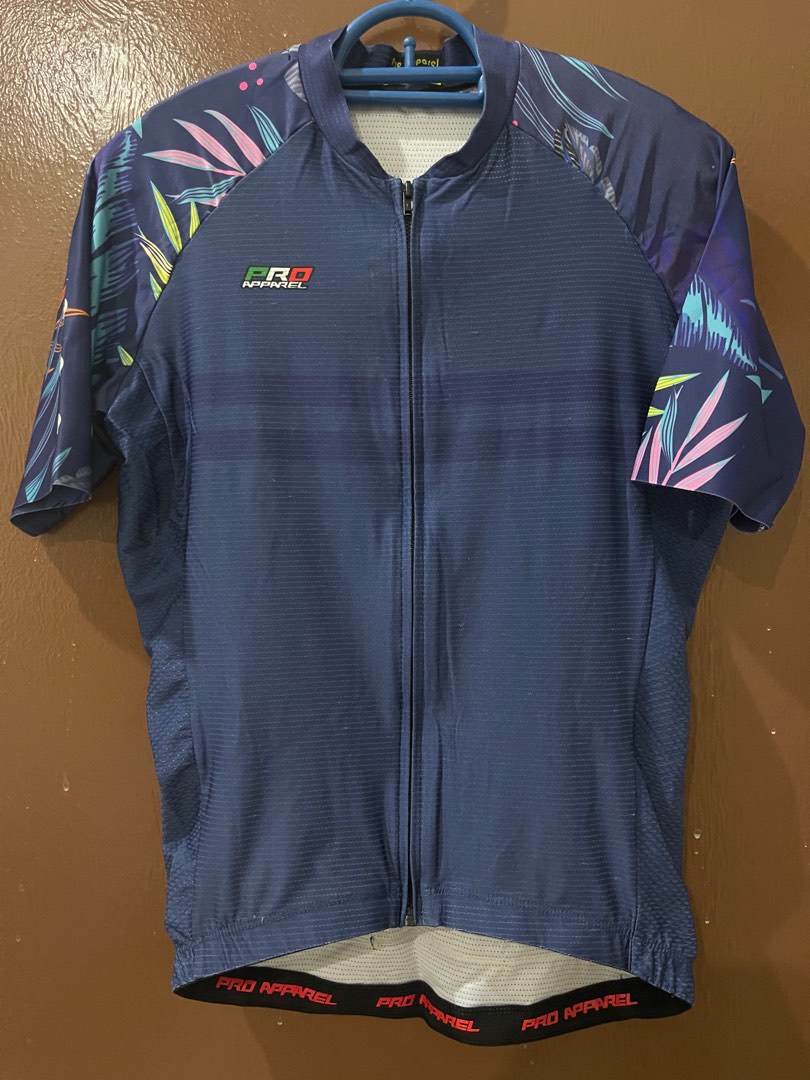 Pro Apparel Floral Edition Set, Men's Fashion, Activewear on Carousell